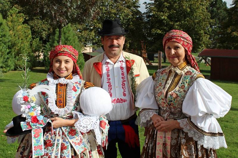 V soukolí kolotoče hodové tradice na Slovácku se o víkendu ocitly i Polešovice. 