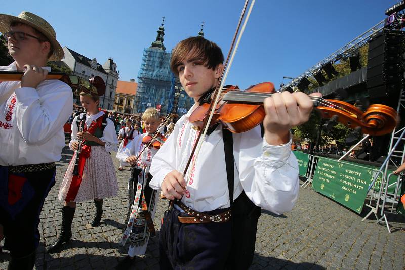 Slavnosti vína Uherské Hradiště 2017. Průvod