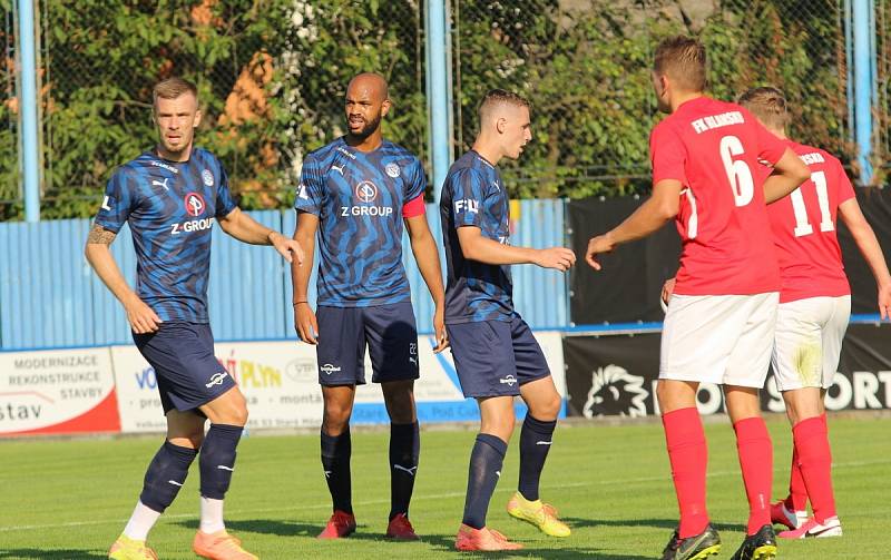 Fotbalisté Slovácka (v modrých dresch) porazili Cracovii 1:0.