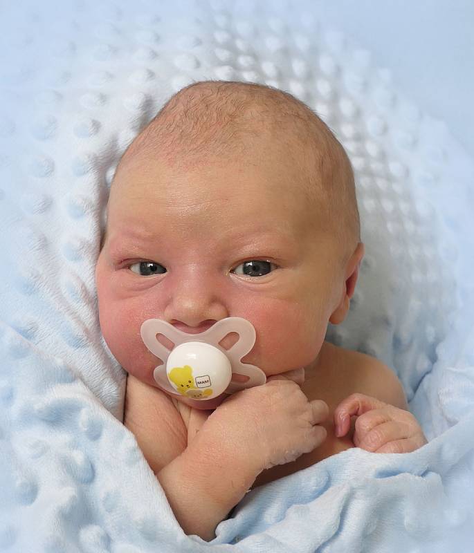 Dominik Vaculík, Bílovice, narozen 13. dubna 2021 v Uherském Hradišti, míra 52 cm, váha 3280 g