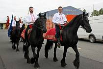 Ulicemi města projelo banderium šesti kunovických jezdců na nazdobených koních. Náplní Dne města byly dopoledne sportovní aktivity pro veřejnost.
