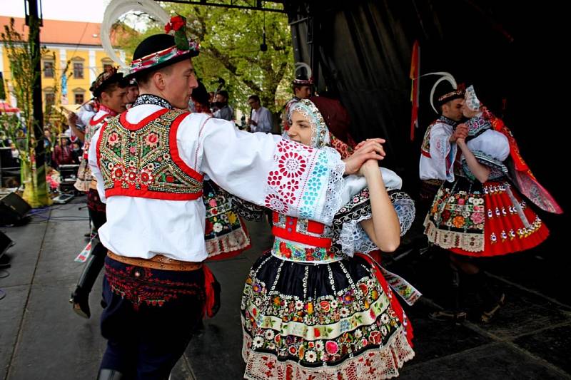 NA TRHU. Velikonoční jarmark v Hradišti, tradiční a hlavně otevřený všem.  