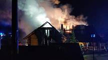 Požár hospody a penzionu Na srubu v Osvětimanech, 29. března 2022
