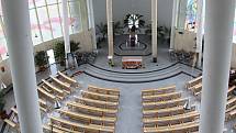 Kostel Svatého Ducha ve Starém Městě v květnu 2021.. Interiér.