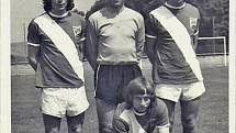 Zleva stojící: Josef Marchevský, Antonín Jurásek, Marián Lovíšek. Dole: Petr Kokeš. Foto: archiv Zdeněk Plánka