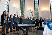V pořadí už třetí Dušičkový koncert zněl v neděli buchlovickou hřbitovní kapli sv. Alžběty.