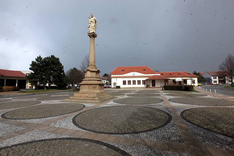 Centrum městyse Buchlovice.