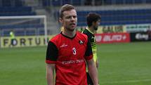 Fotbalisté Jalubí (žlutočerné dresy) zdolali ve finále Poháru OFS Jarošovský pivovar Stříbrnice 7:1. Utkání na stadionu ligového Slovácka sledovalo 1234 diváků.