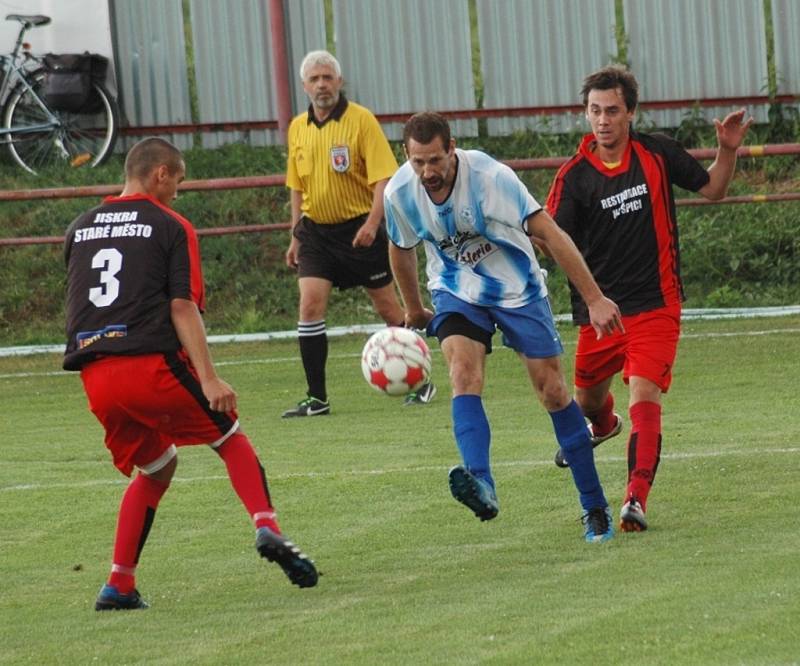 Jarošov - Staré Město 6:2 (2:1).