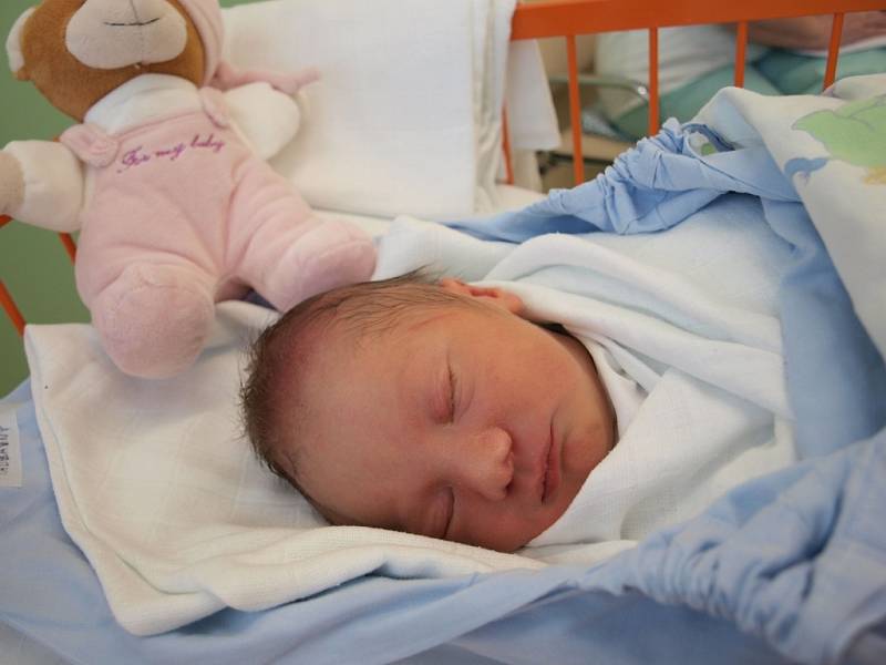 Sebastián Christián Kokoruďa, 25. 3. 2009, 48 cm, 3150 g, Uherské Hradište