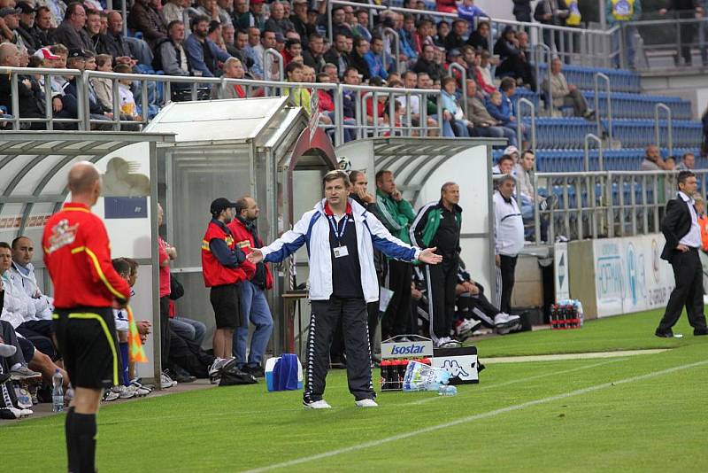 1. FC Slovácko - FK Příbram. Trenér Slovácka Miroslav Soukup.