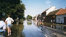 Povodeň v červenci 1997 v Uherském Hradišti a Starém Městě.