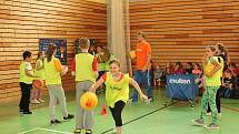 Reprezentanti přijeli do boršické školy ukázat dětem, jak se hraje basketbal na nejvyšší úrovni.  