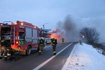 Požár autobusu u Buchlovic.