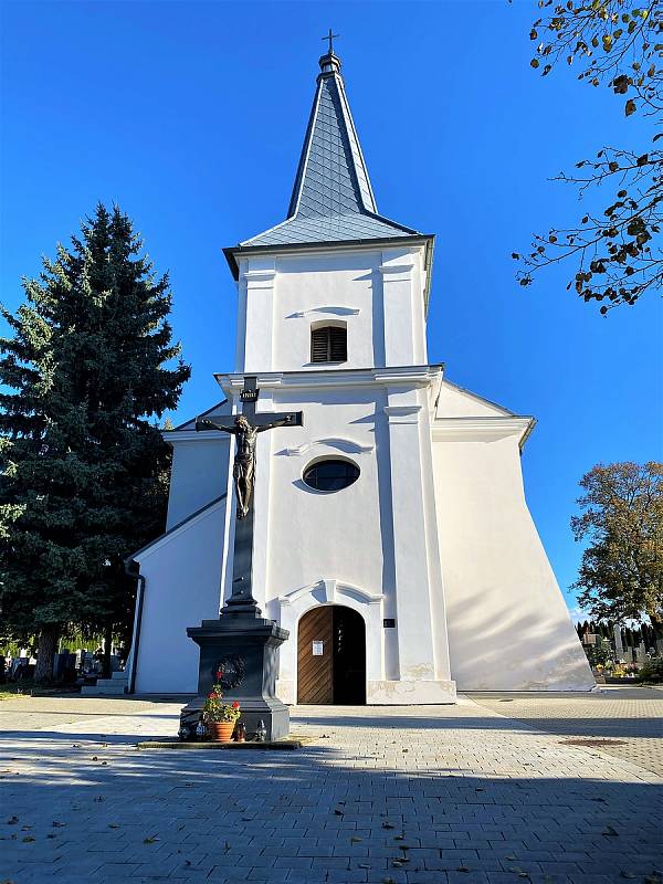 Varhany v kostele Nanebevzetí Panny Marie v Uherském Hradišti-Mařaticích čeká obnova.