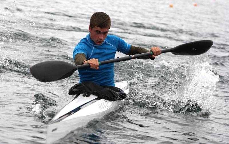 Hry VI. letní olympiády dětí a mládeže ČR ve Zlínském kraji. kanoistika jezero Kunovská tabule v Ostrožské nové Vsi.