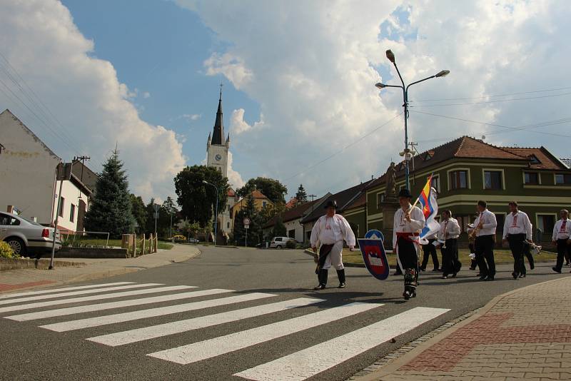 V Ostrožské Lhotě se konaly o víkendu ženáčské hody.