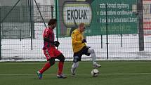 1. FC Slovácko - Senica 1:0 ( Slovácko ve žlutém).