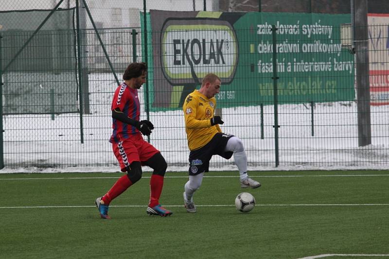 1. FC Slovácko - Senica 1:0 ( Slovácko ve žlutém).