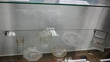 Ve stupavském kulturním domě byla o víkendu zpřístupněna expozice o sklárnách a sklářích v Chřibech.