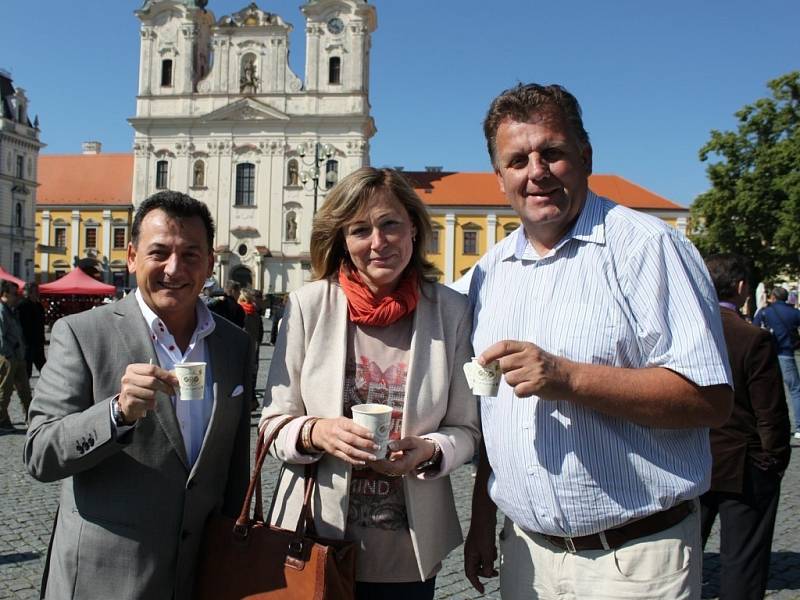 Sobotní počasí přálo druhému ročníku Dnů Italské republiky na Moravě, který se uskutečnil v centru slovácké metropole.