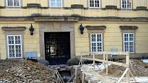 Oprava a rekonstrukce kanalizace na zámku v Buchlovicích.