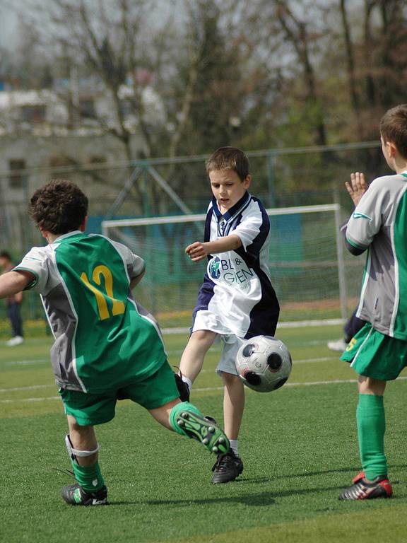 Fotbalový turnaj školních družstev Mc Donald’s Cup 2008: ZŠ Boršice - ZŠ Za Alejí.