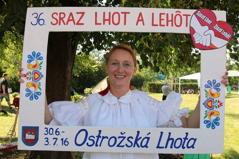 Sraz Lhot a Lehot v Ostrožské Lhotě