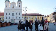 Tříkrálový průvod s koňmi i velbloudem křižoval Uherským Hradištěm.