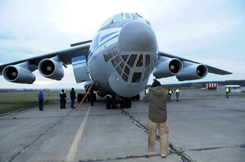 Nákladní letoun Iljušin Il-76.