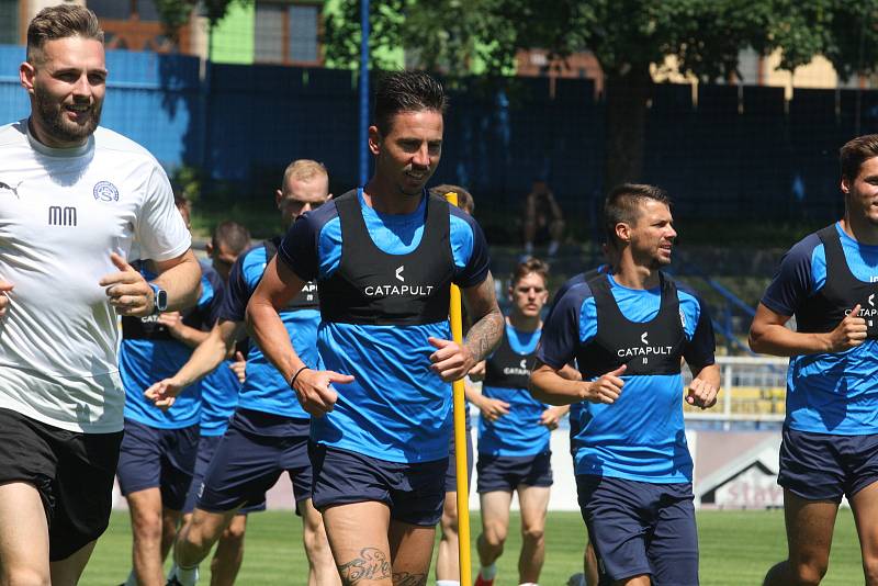 Fotbalisté Slovácka v pátek zahájili přípravu na novou sezonu.