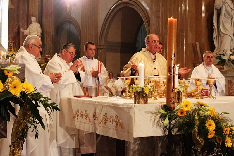 V bazilice Nanebevzetí Panny Marie a svatých Cyrila a Metoděje sloužil mši svatou arcibiskup olomoucký Jan Graubner, kazatelem byl kardinál Dominik Duka.