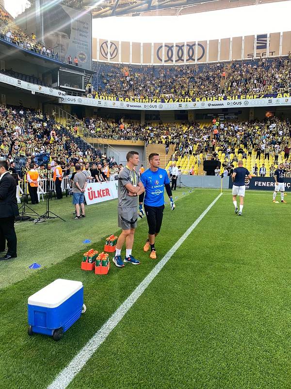 Fotbalisté Slovácka se ve čtvrtek večer představili v Istanbulu, kde vyzvali Fenerbahce.