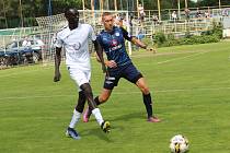 Fotbalisté Slovácka (modré dresy) zdolali v přípravě druholigový Vyškov 2:0.