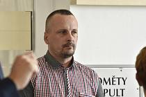 Obžalovaný polský řidič nákladního vozu Adrian Pawel Wróbel u Okresního soudu v Uherském Hradišti, 23. května 2022.