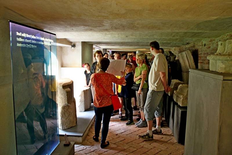 PARK. Víkend otevřených klášterních zahrad na Velehradě přilákal k jejich prohlídce širokou veřejnost. 