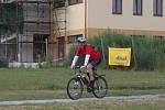 V CÍLI. Sto padesát účastníků Cyrilometodějské cyklopoutě 2013 dorazilo po sedmi dnech z Prahy na Velehrad.