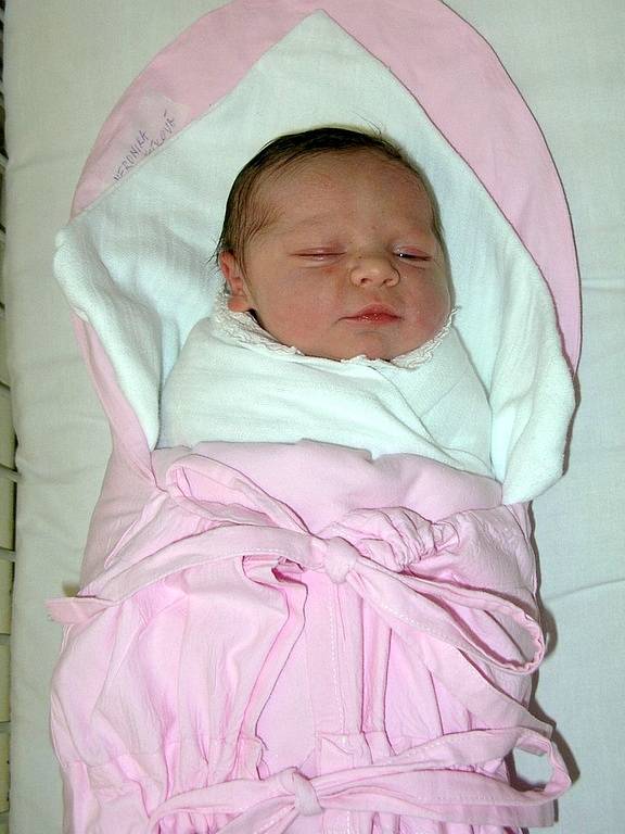 Veronika Lukaštíková, 10. 4. 2008, 3450 g, 48 cm, Uherské Hradiště