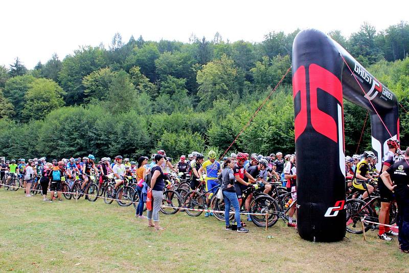 Na hřišti v Salaši měl start a cíl závod na 32 a 63 km s názvem Salašský drtikol.