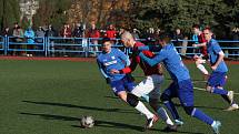 Fotbalisté Uherského Brodu (červené dresy) v 19. kole MSFL podlehli doma na Lapači Otrokovicím 2:3.