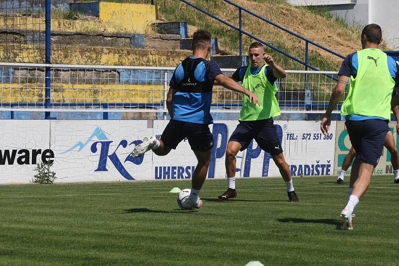 Fotbalisté Slovácka v pátek zahájili přípravu na novou sezonu.