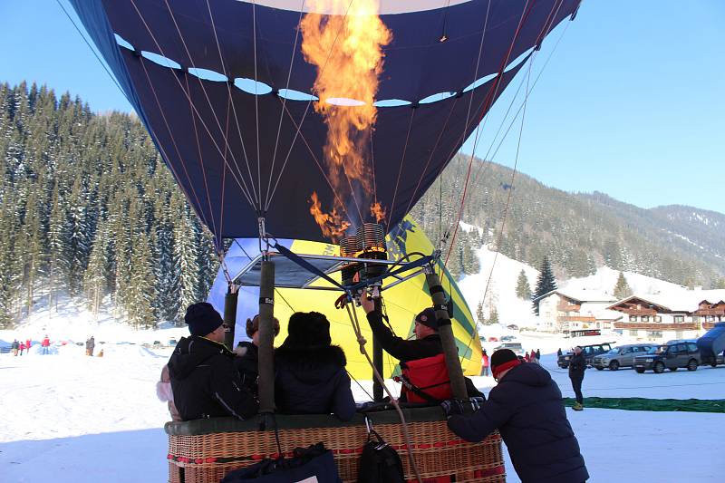 Balony z Břestku se zúčastnily Balonové fiesty v rakouském alpském městečku Filzmoos.