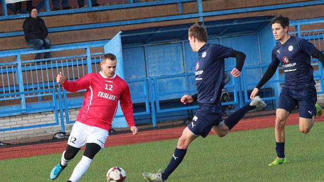 Fotbalista třetiligového Uherského Brodu Lukáš Jaroněk při zápase s dorostem Slovácka.