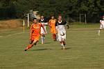 Předkolo poháru KFS. Ostrožská Lhota - Březolupy 2:0 (0:0) (Lhota v oranžovém).