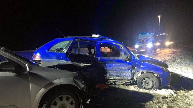 Tragická nehoda zastavila dopravu na silnici I/50 u Zlechova.