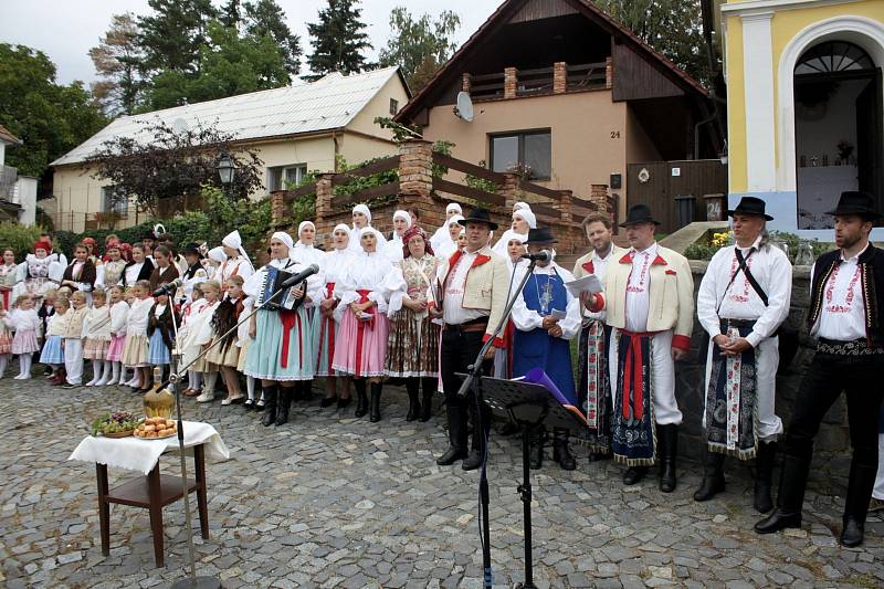 Na Modré se v sobotu uskutečnil 20. ročník Modřanského vinobraní. A stál za to.