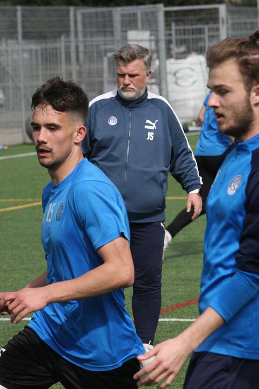 Trenér Jiří Saňák skončil ve Slovácku a vrací se zpátky do Olomouce.