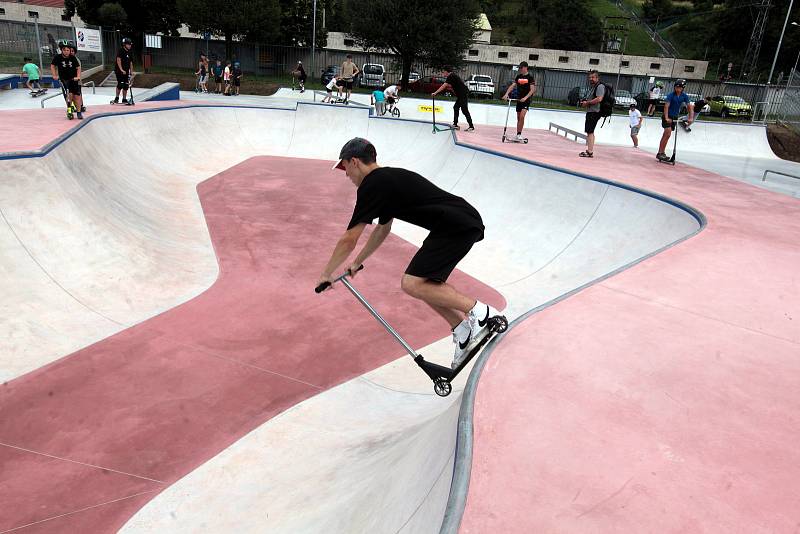 Skatepark v Uherském Hradišti slavnostně otevřeli v pátek 25. června 2021