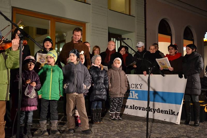 Česko zpívá koledy v Uherském Hradišti, 11. 12. 2013.