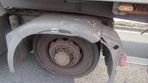 Divokou jízdu kola uvolněného z kamionu odskákal Citroen.